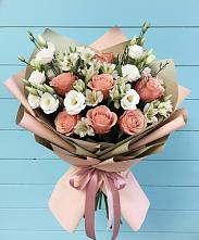 Букет цветов из:  Розы, Альстромерии и Лизиантусы #REPLACE_PRED# Тоннельном