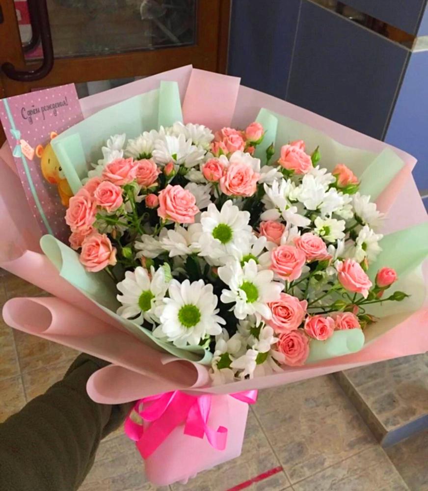 Букет цветов из: Розы и Хризантемы в Тоннельном