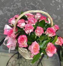 Цветочная композиция из Розы в корзине #REPLACE_PRED# Тоннельном