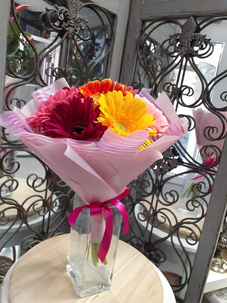 Букет цветов из: Герберы в Тоннельном