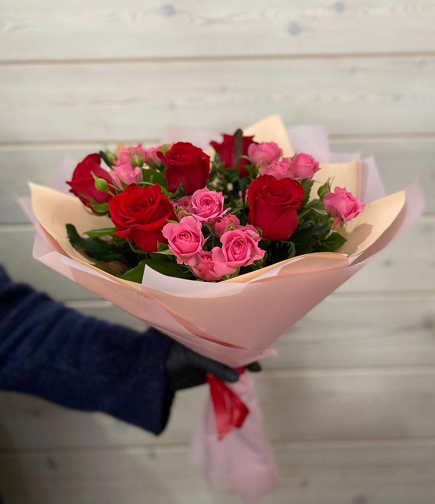 Букет цветов из: Розы в Тоннельном