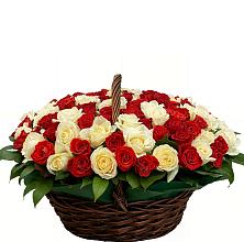 Премиум букет из: Розы #REPLACE_PRED# Тоннельном