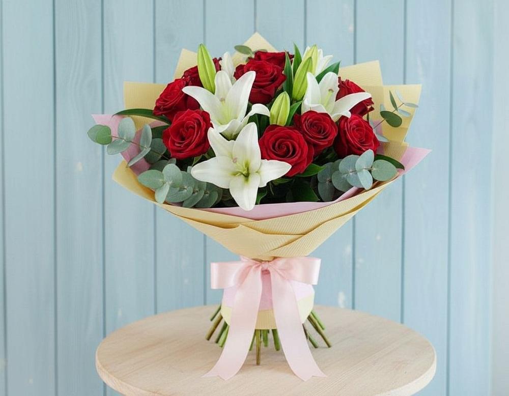 Букет цветов из: Лилии и Розы в Тоннельном